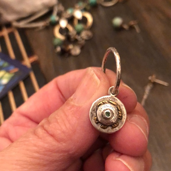 Beautiful BETH ORDUNA earrings - Picture 3 of 15